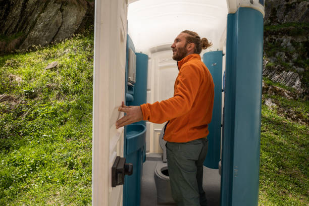 Best Portable restroom trailer rental  in Novi, MI